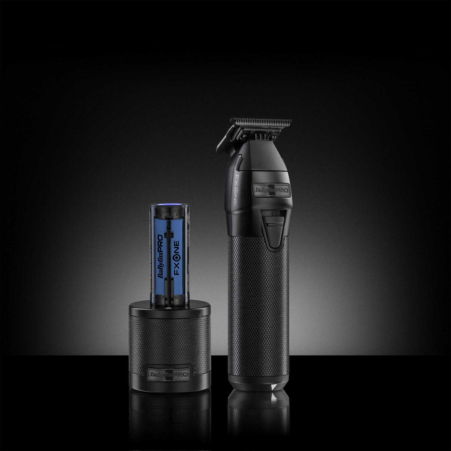 FXONE All-Metal Black Skeleton Trimmer on dark background